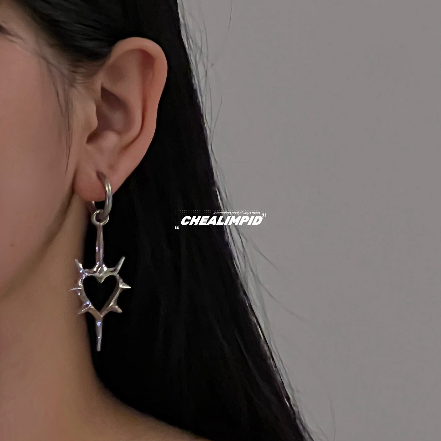 Thorn Hollow Heart Earrings