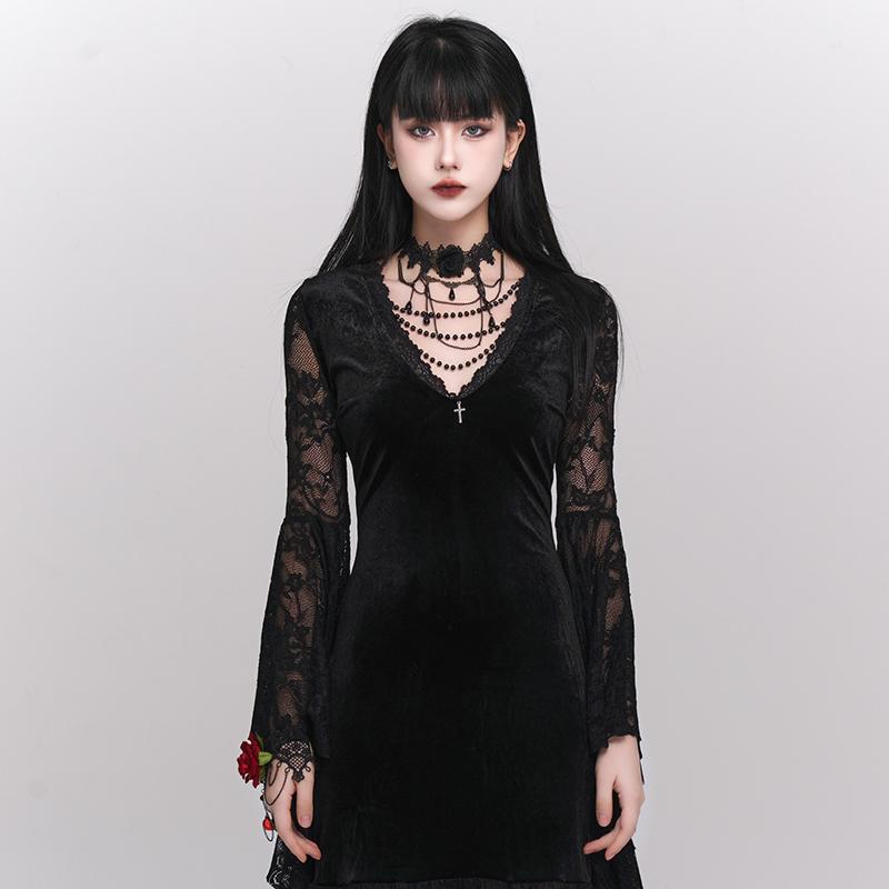 Dark Gothic Rose Choker