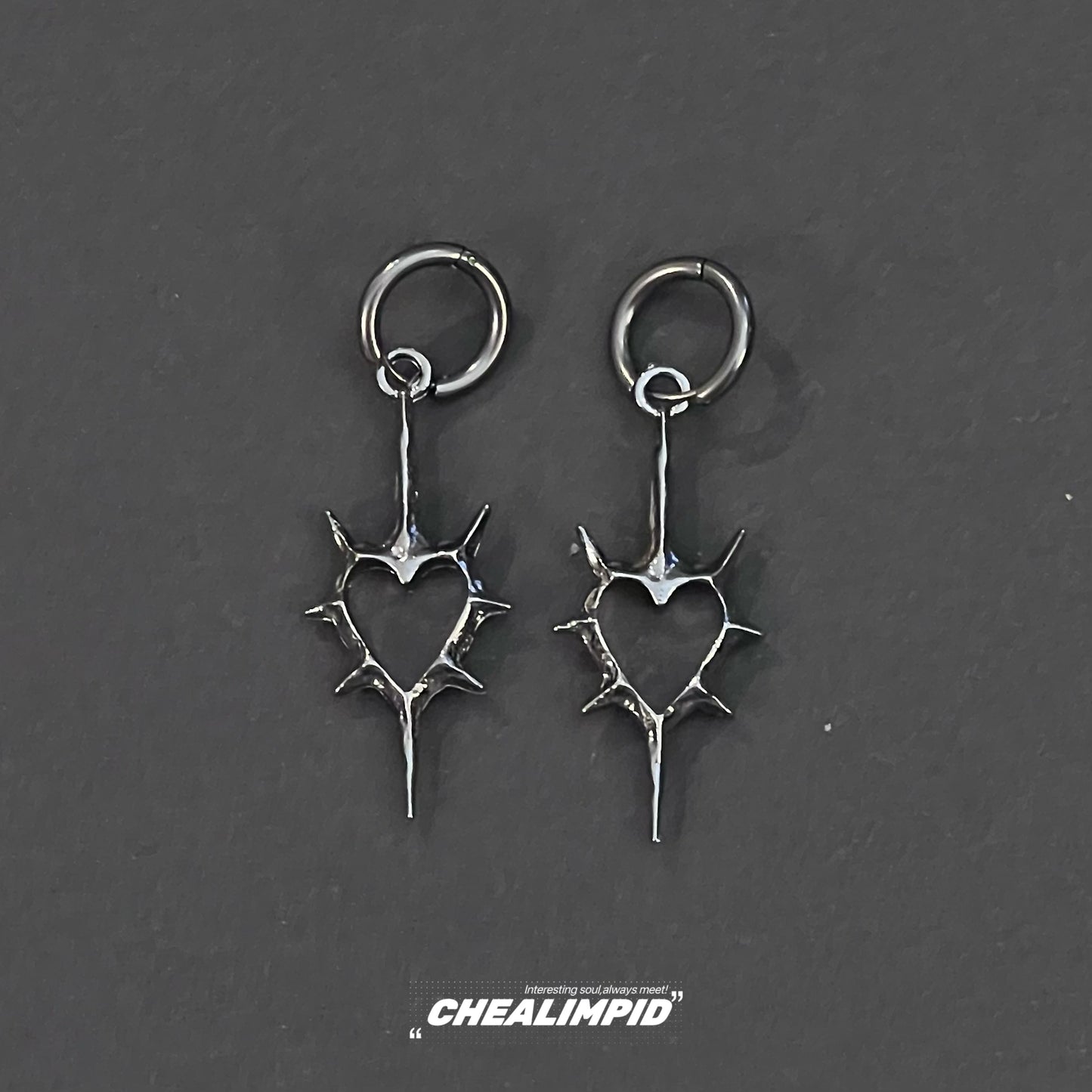 Thorn Hollow Heart Earrings