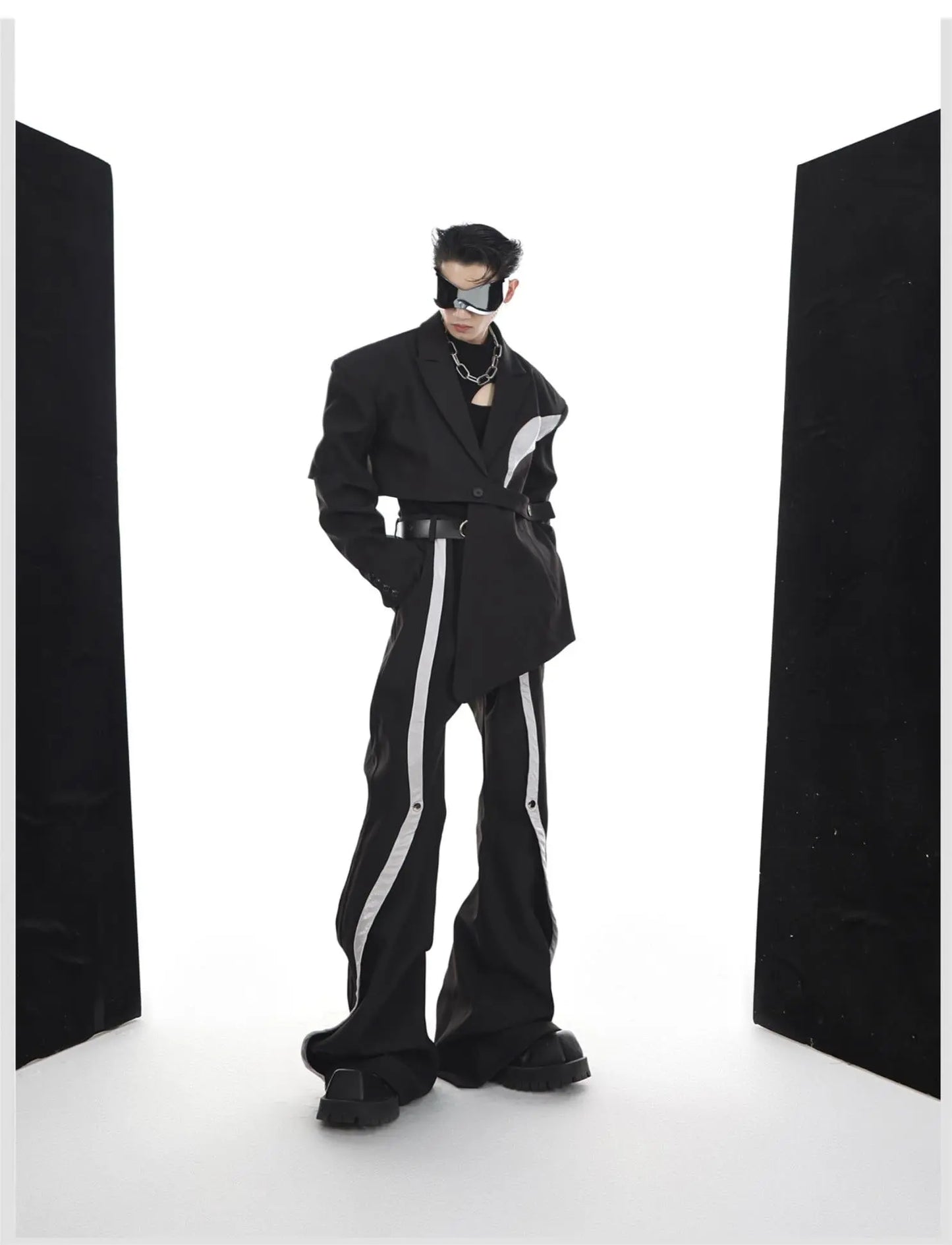 【23s May.】Vertical Line Trousers ArtsKoreanMan