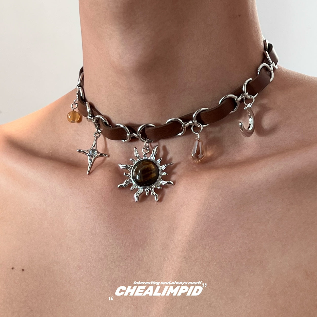 Maillard Brown Blazing Sun Star Necklace ArtsKoreanMan