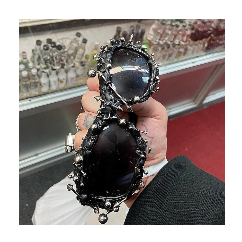 Punk Rivet Metal Color Frame Sunglasses