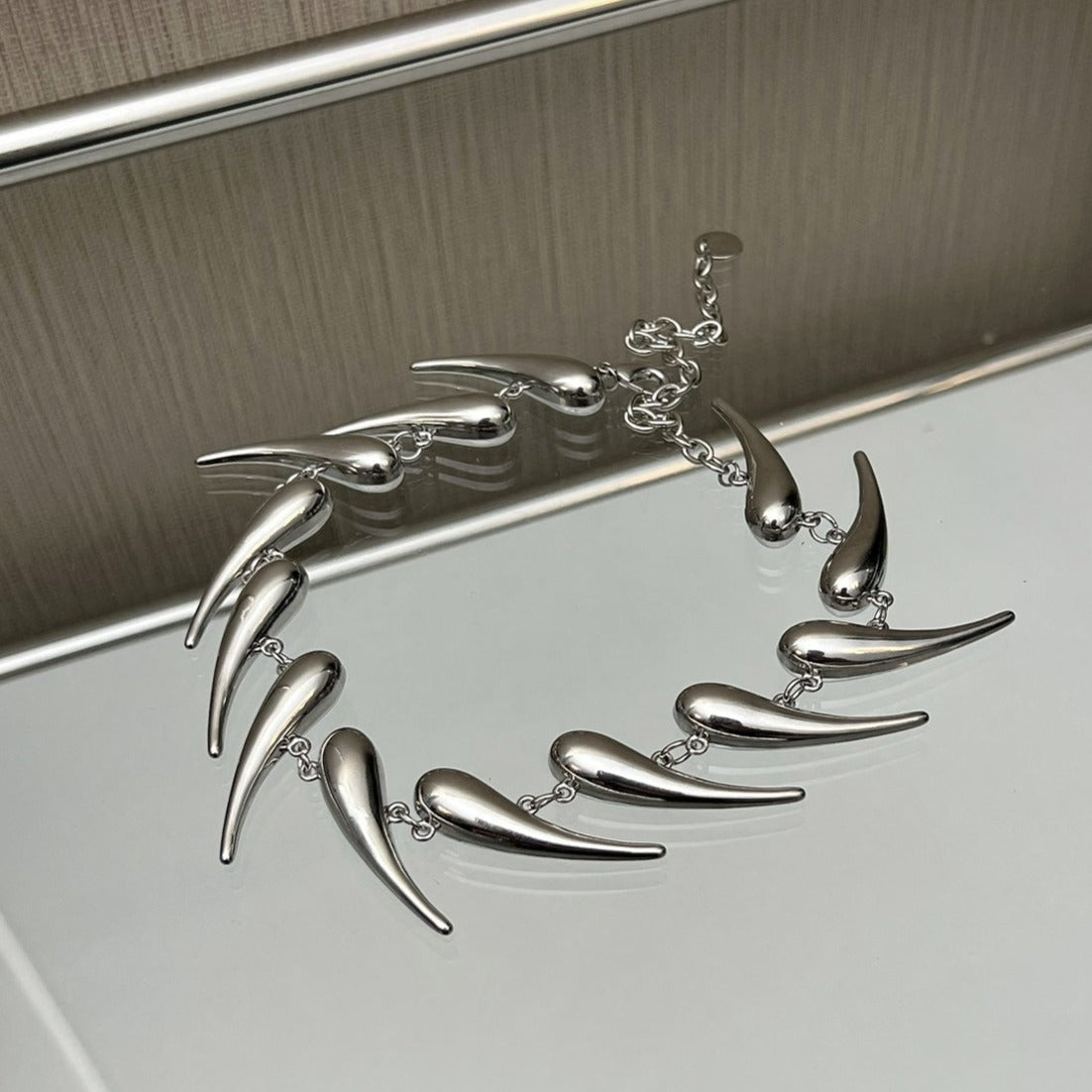 Geometric Silver Thorn Irregular Metal Necklace ArtsKoreanMan