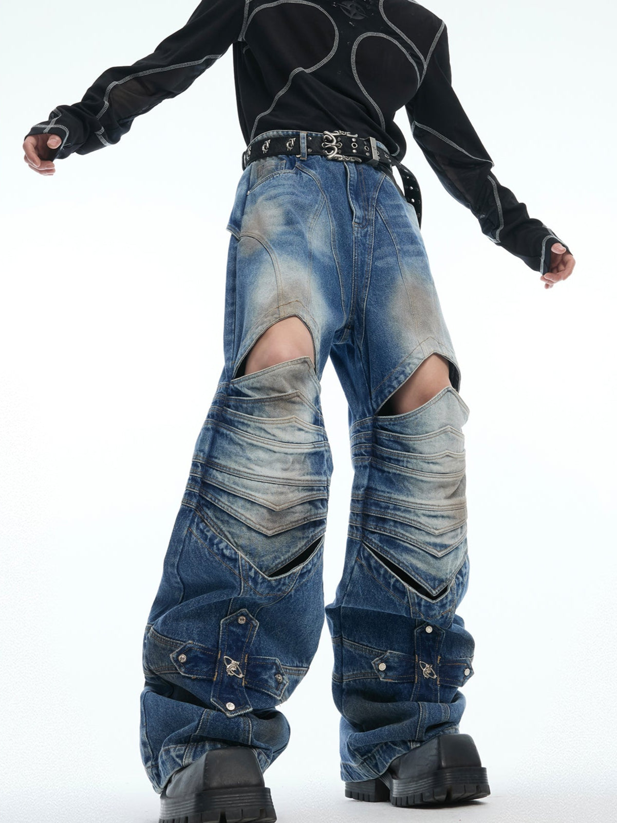 【25s Apr.】Armor Knee Cutout Jeans