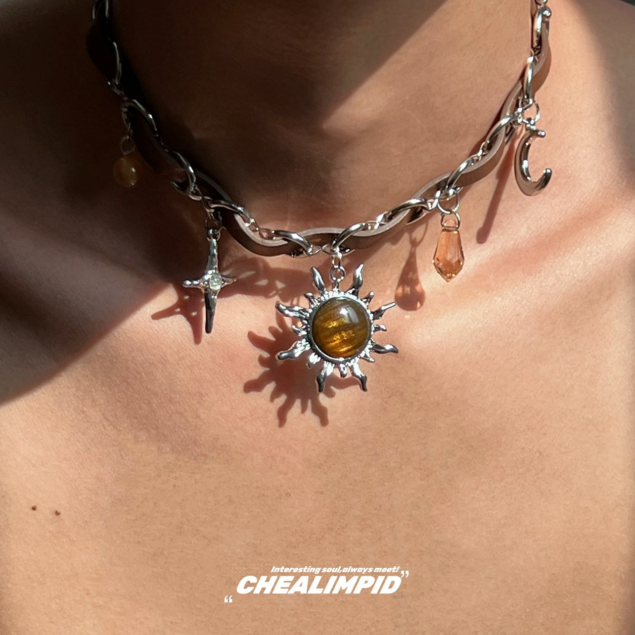 Maillard Brown Blazing Sun Star Necklace ArtsKoreanMan