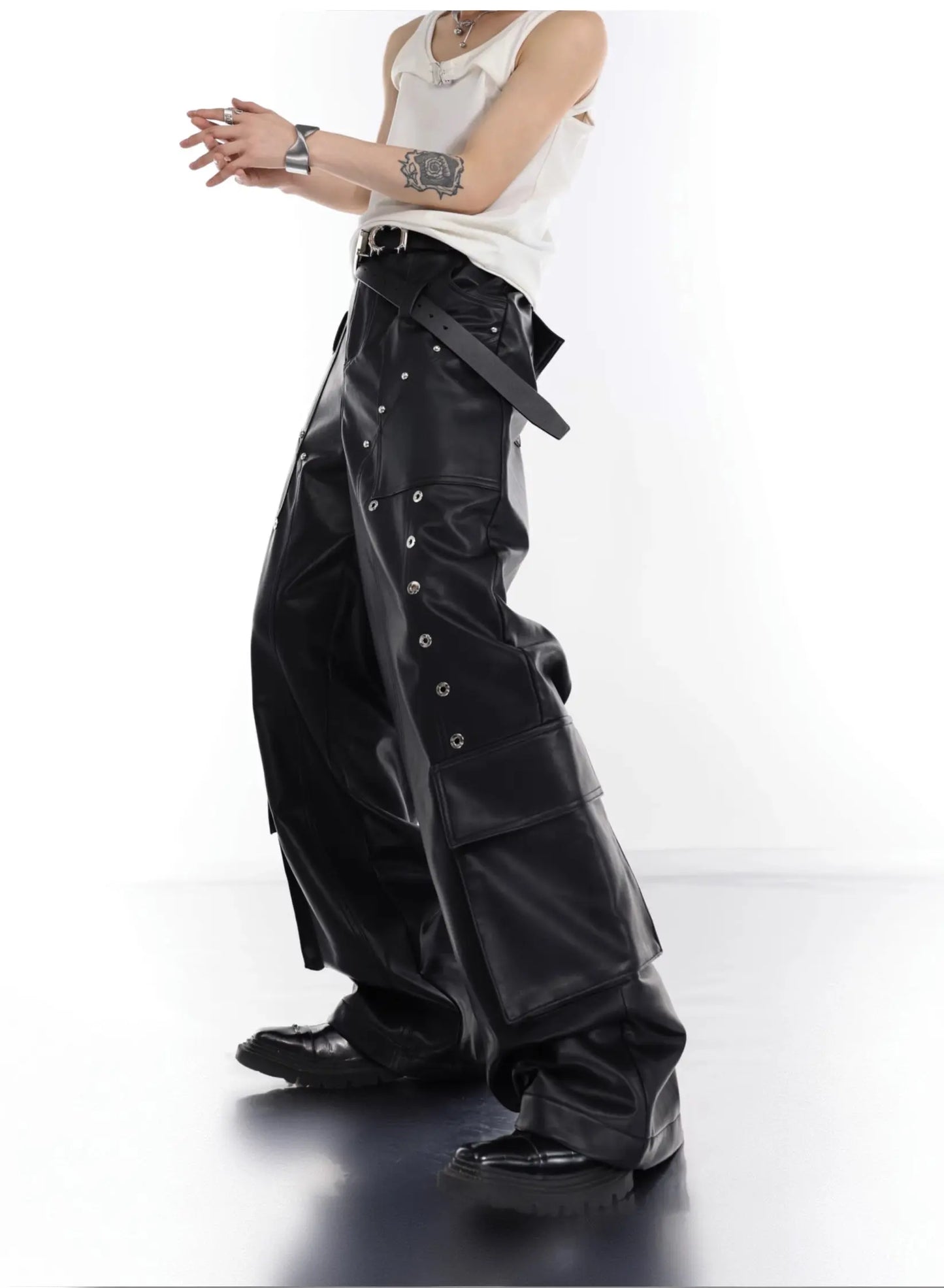 【23s July.】Large Pocket Studded Leather Pants ArtsKoreanMan