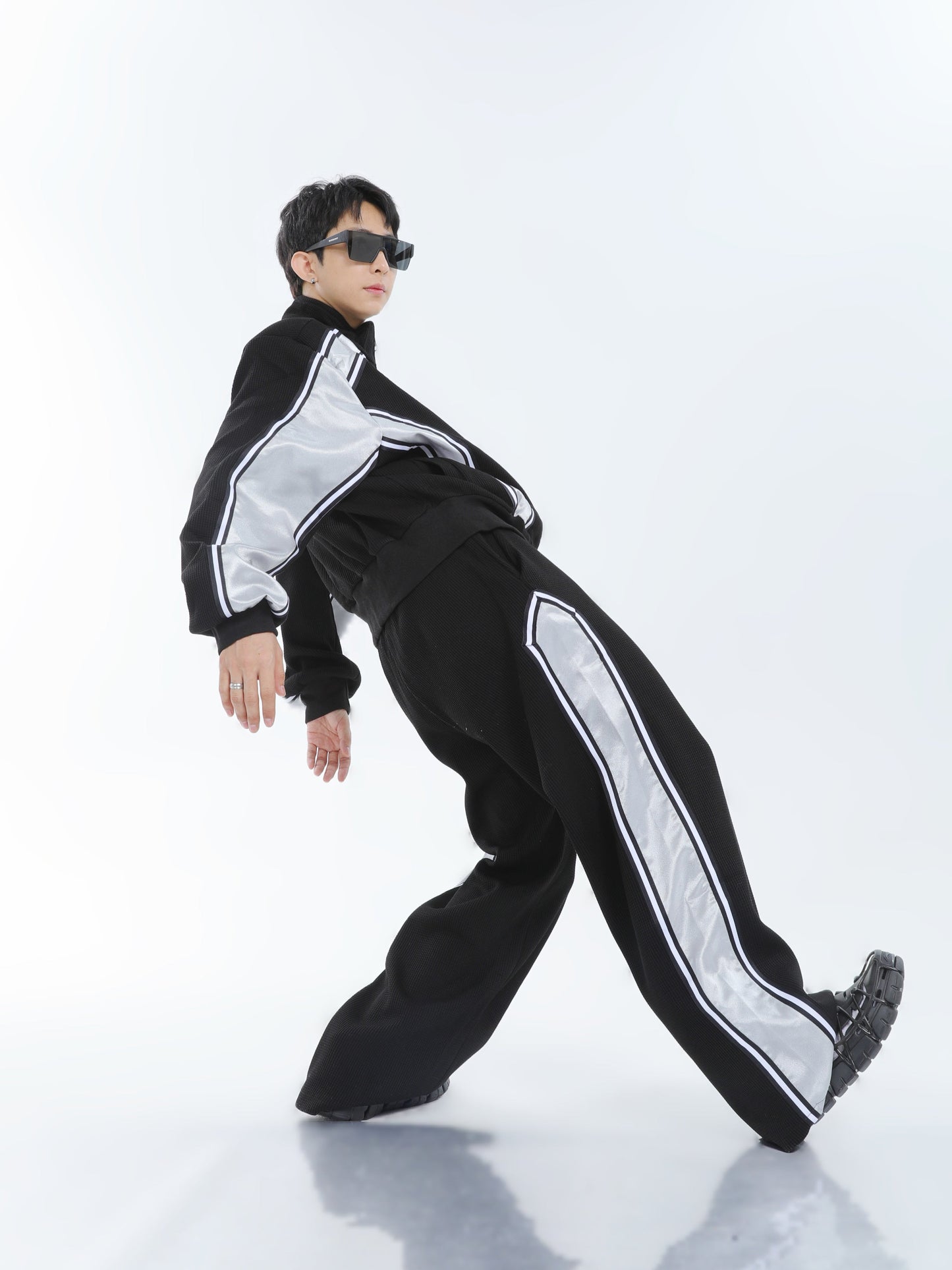 【23s September.】Striped Patchwork Waffle Sweatshirt Wide-Leg Pants Suit -M ArtsKoreanMan