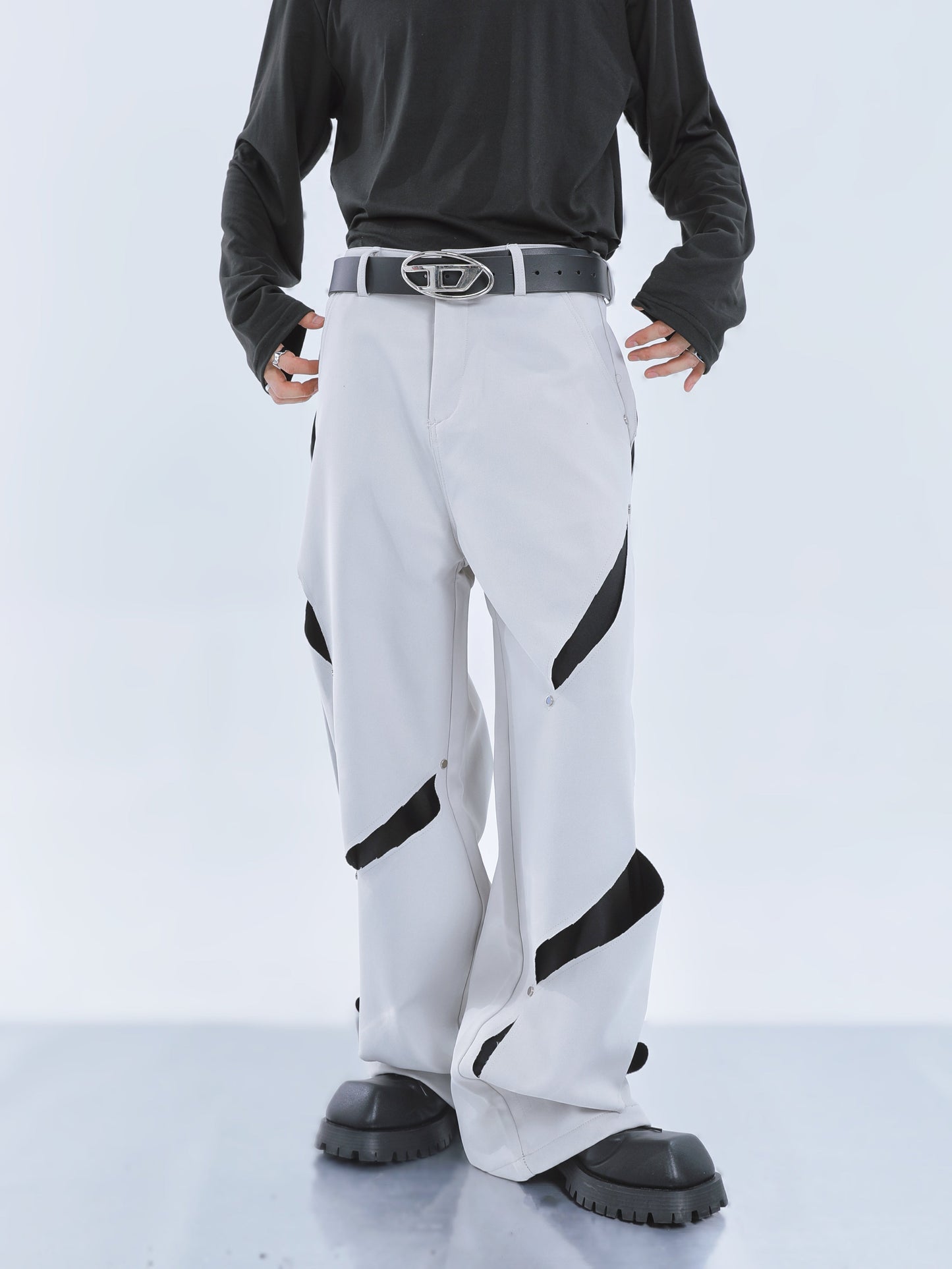 【23s September.】Cut-out Contrast Straight-leg Trousers -S ArtsKoreanMan