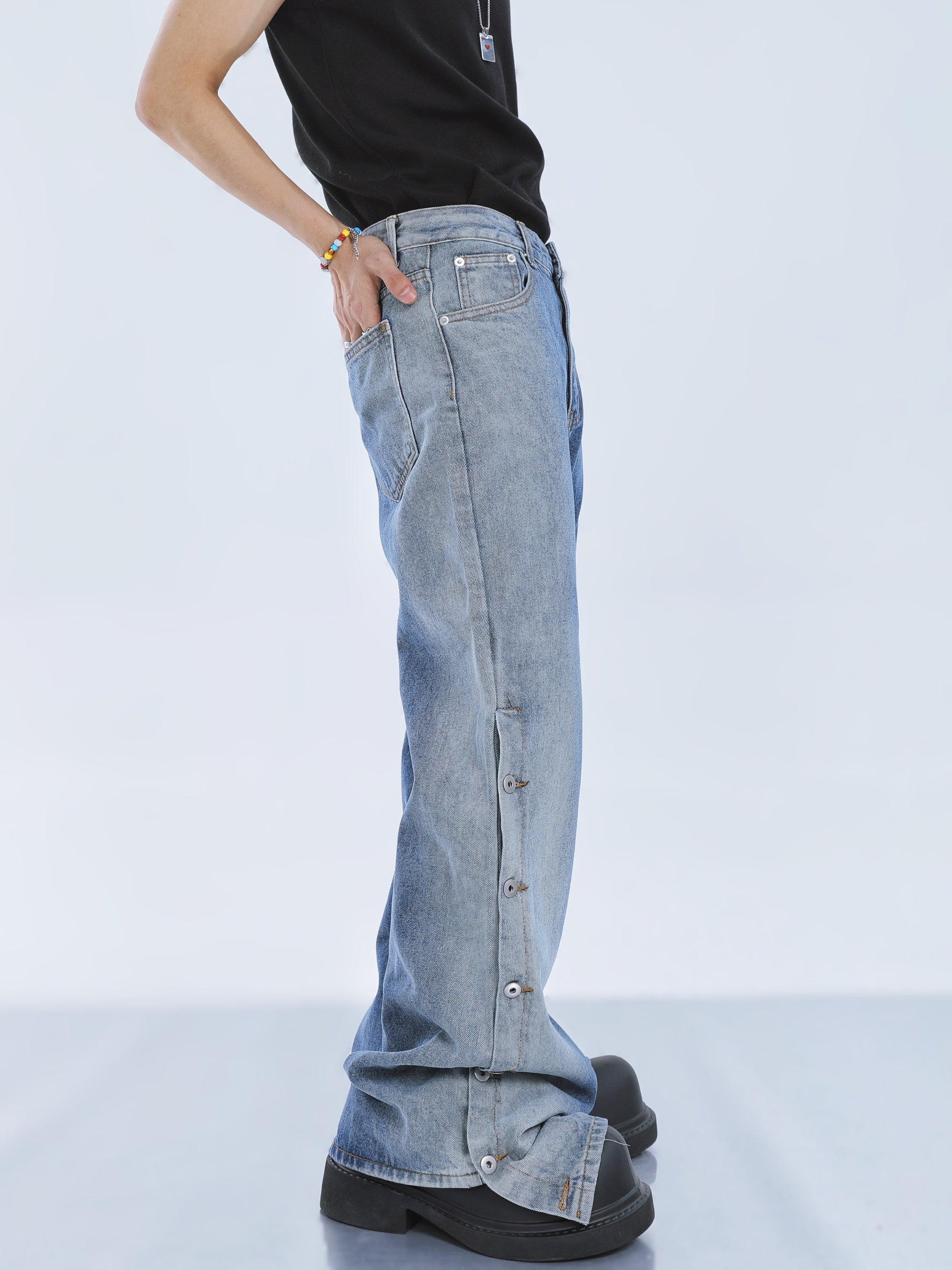 【23s September.】Niche Buttoned Gradient Jeans -M ArtsKoreanMan