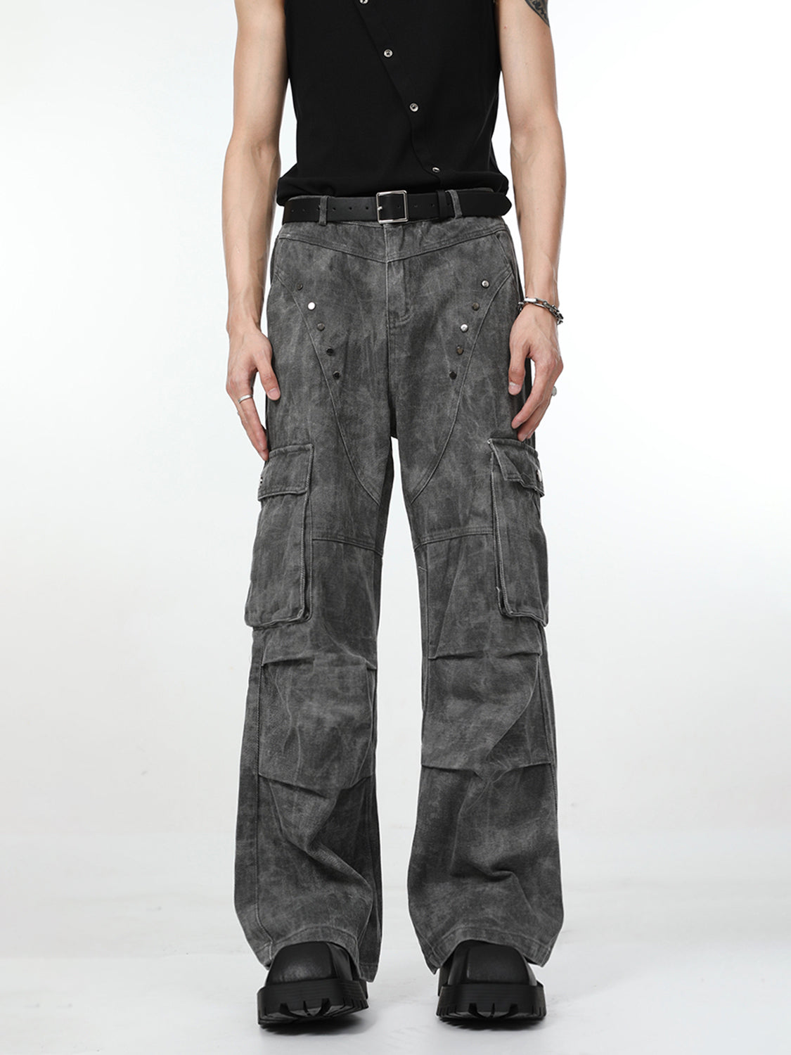【24s Nov.】Pleated Rivet Vibe Pocket Cargo Jeans ArtsKoreanMan