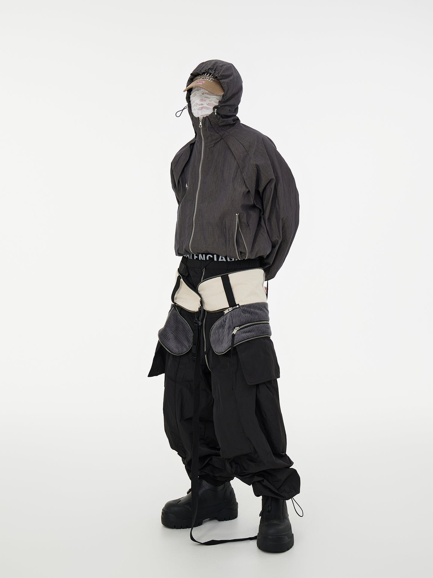 【24s May.】Removable Zippered Paneled Cargo Pants ArtsKoreanMan