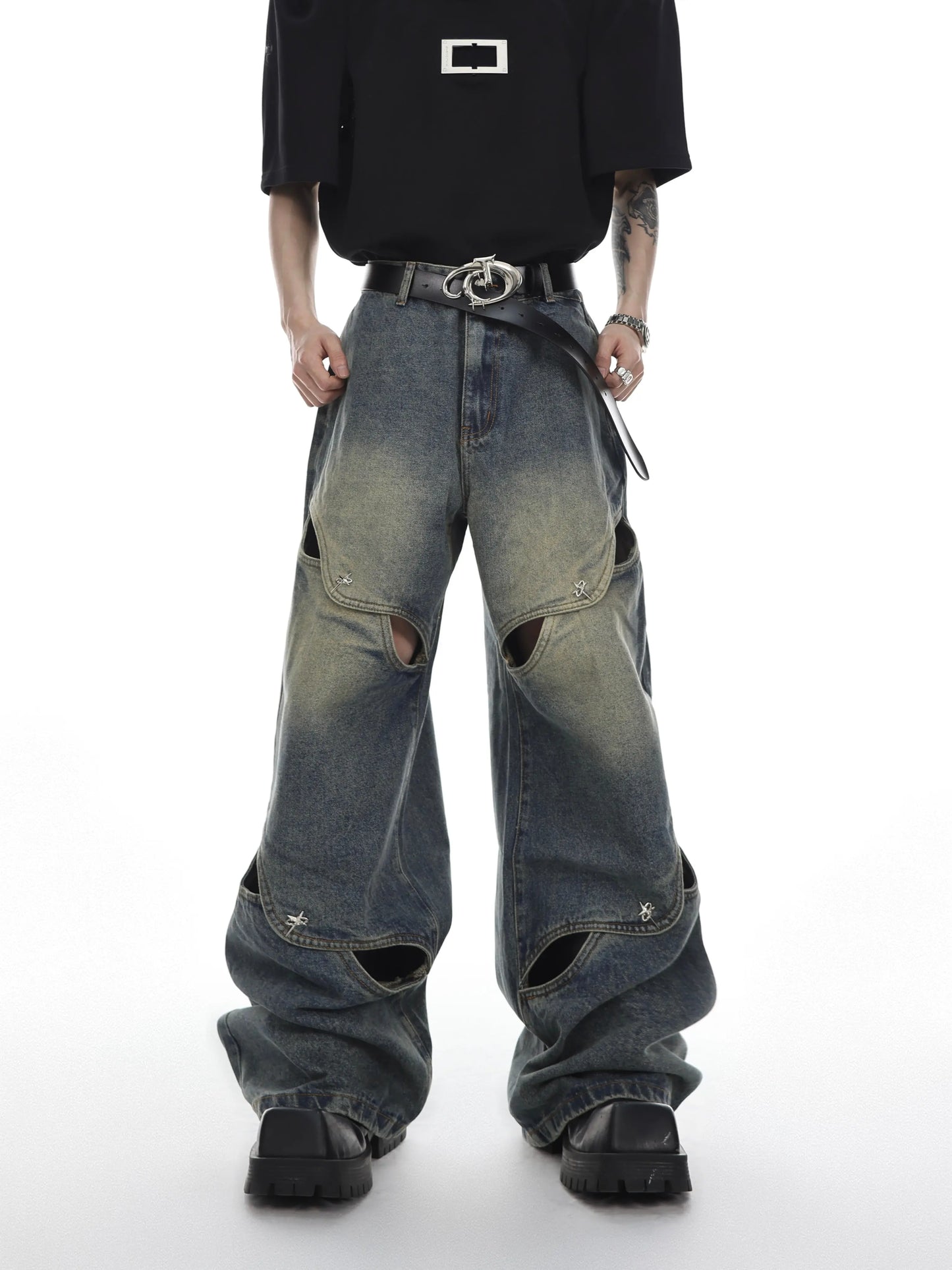 【23s May.】 Trendy Cutout Jeans ArtsKoreanMan