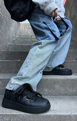 Butterfly Decorated Sneakers ArtsKoreanMan