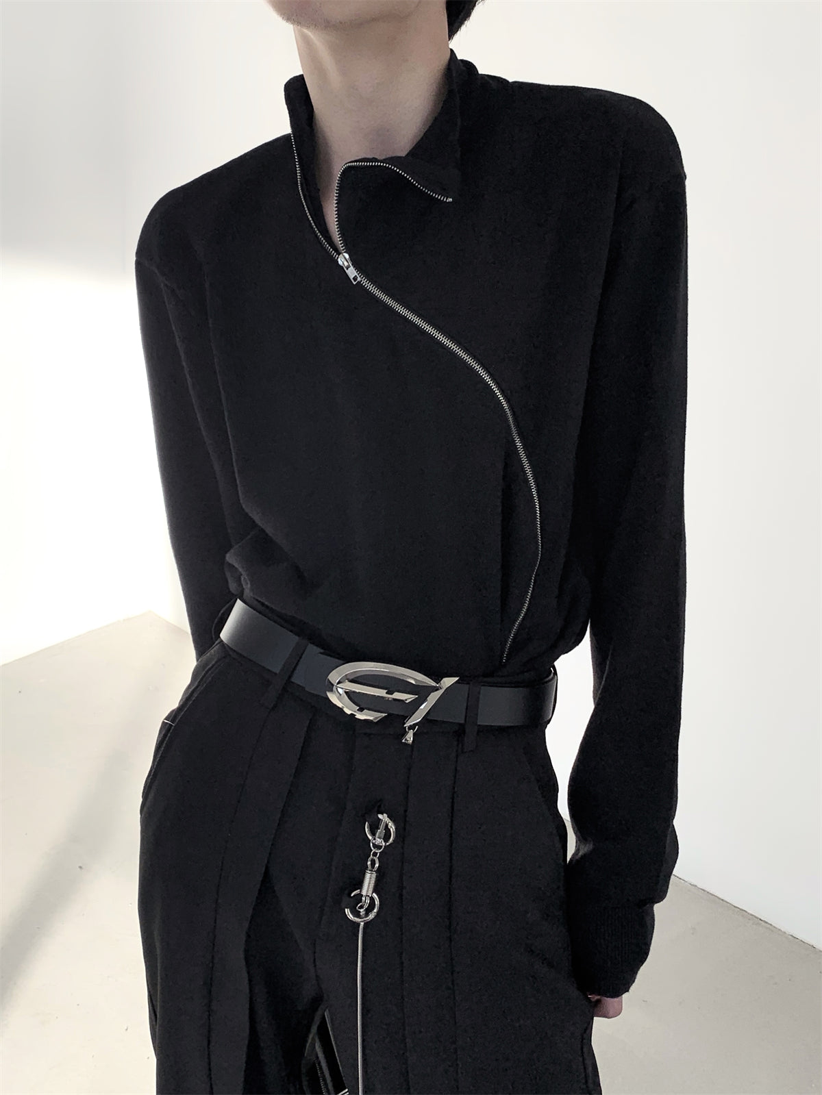 【23s November.】Metallic Zippered Turtleneck Sweater ArtsKoreanMan