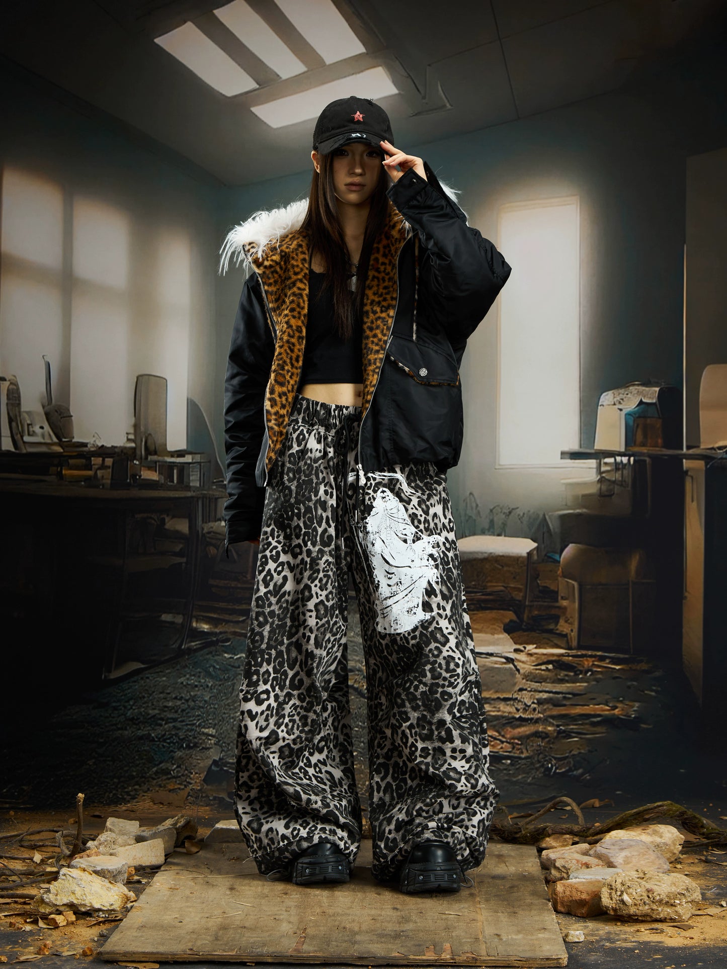 【25s Dec.】Leopard Print Patchwork Long Fur Hooded Jacket