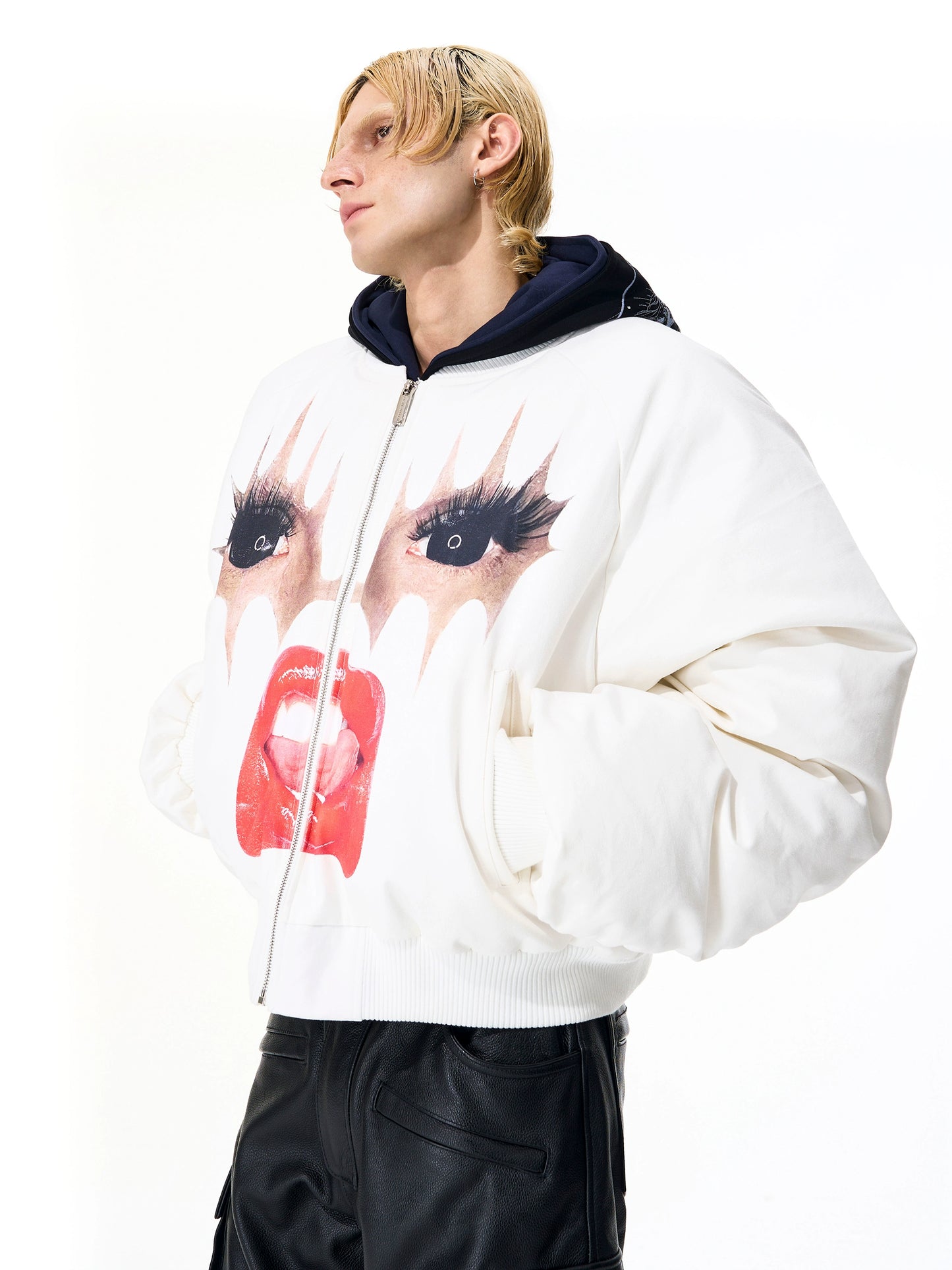 【25s Nov.】Fiery Red Lip Print Fun Print Thick Coat (only 5 Left)