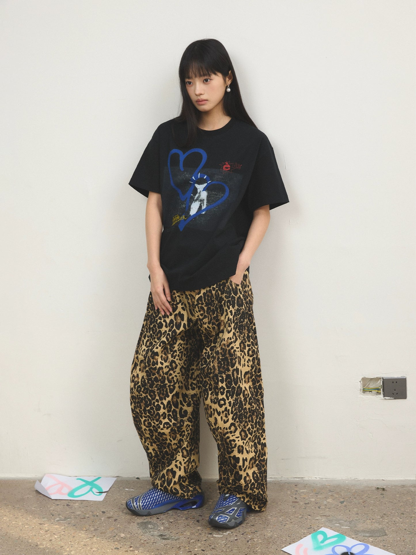 【25s Jul.】Rhinestone Leopard Blade-Cut Cargo Pants