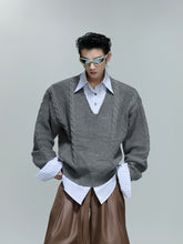 【25s Oct.】Shirt-paneled Button-down V-neck Sweater