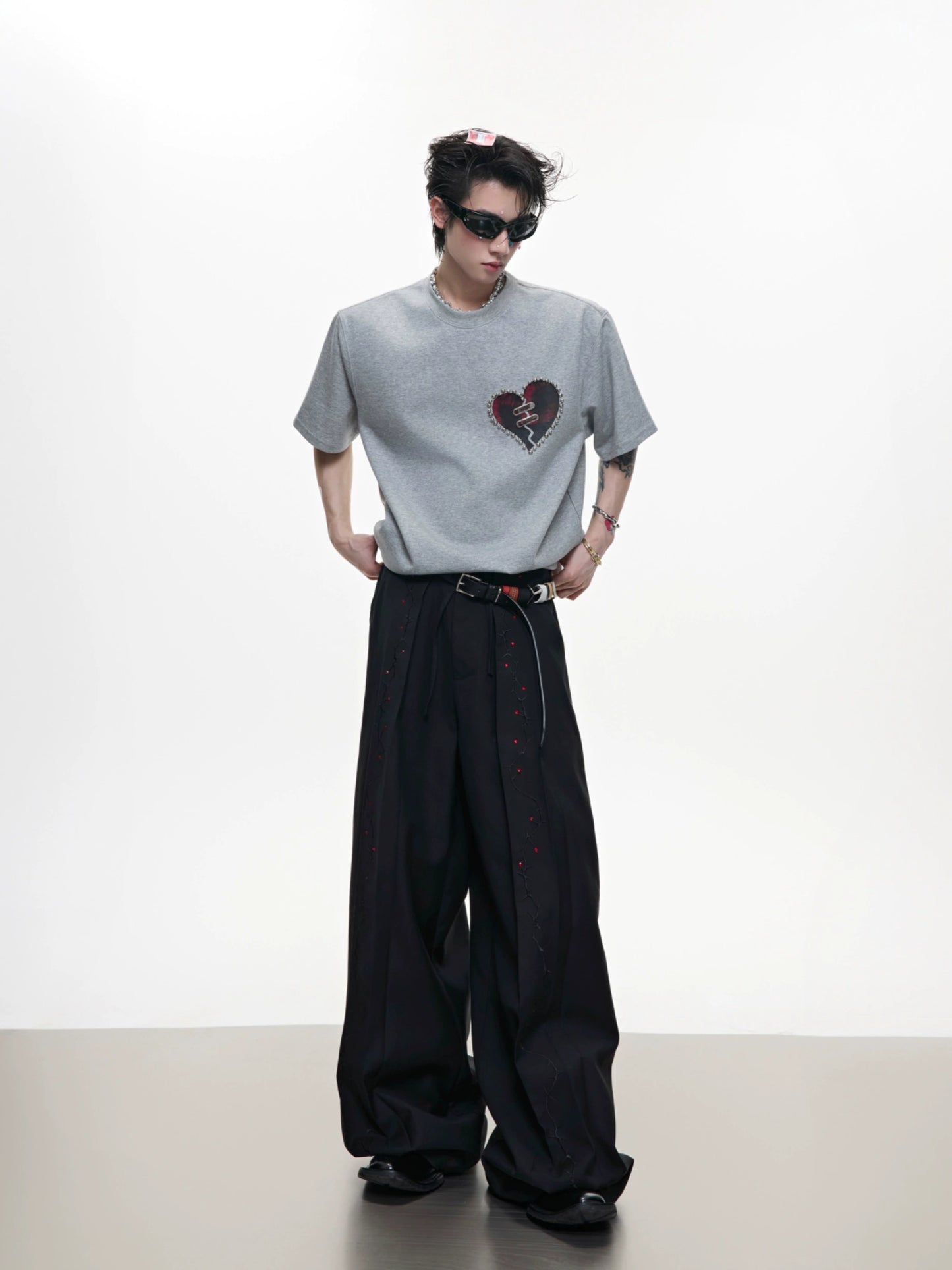 【25s Jul.】Metal Beads Heart Cracks Heavy T-shirt