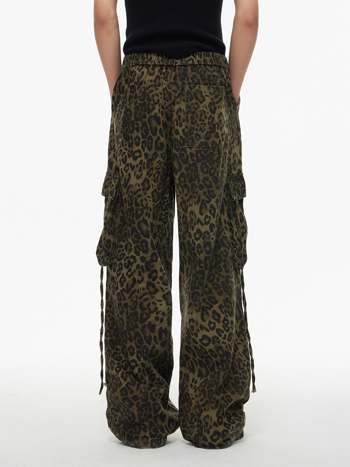 【25s Mar.】Vintage Multi-Pocket Loose Leopard Print Straight Pants