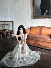 【25s Mar.】Polka Dot Fishbone V-Neck Halter Dress