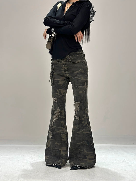 【25s Aug.】Heavy Duty Camouflage Distressed Low Waist Bootcut Jeans
