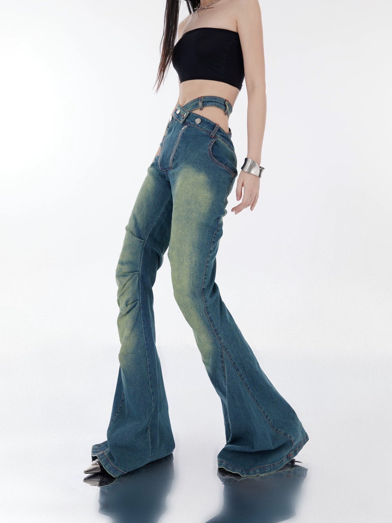 【23s October.】Cutout Bootcut Jeans ArtsKoreanMan