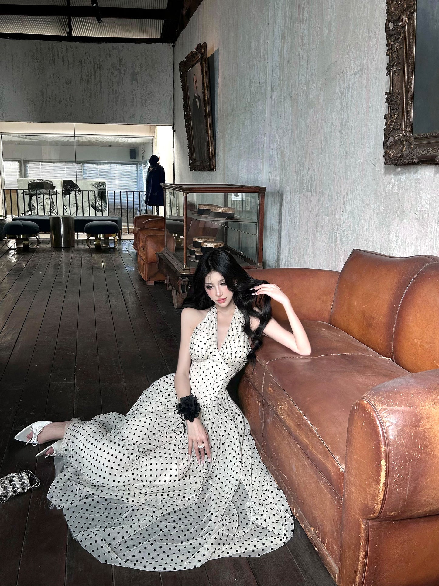 【25s Mar.】Polka Dot Fishbone V-Neck Halter Dress