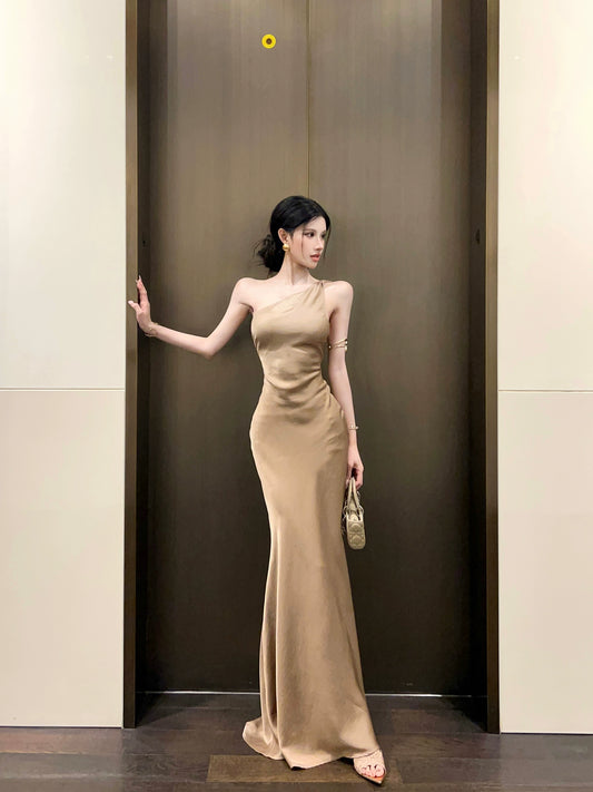 【25s Aug.】Asymmetrical One-Shoulder Backless Dress