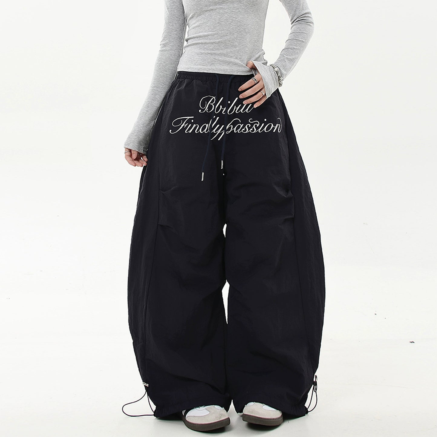 【25s Jul.】Lettering Embroidered Pleated Paratrooper Overalls