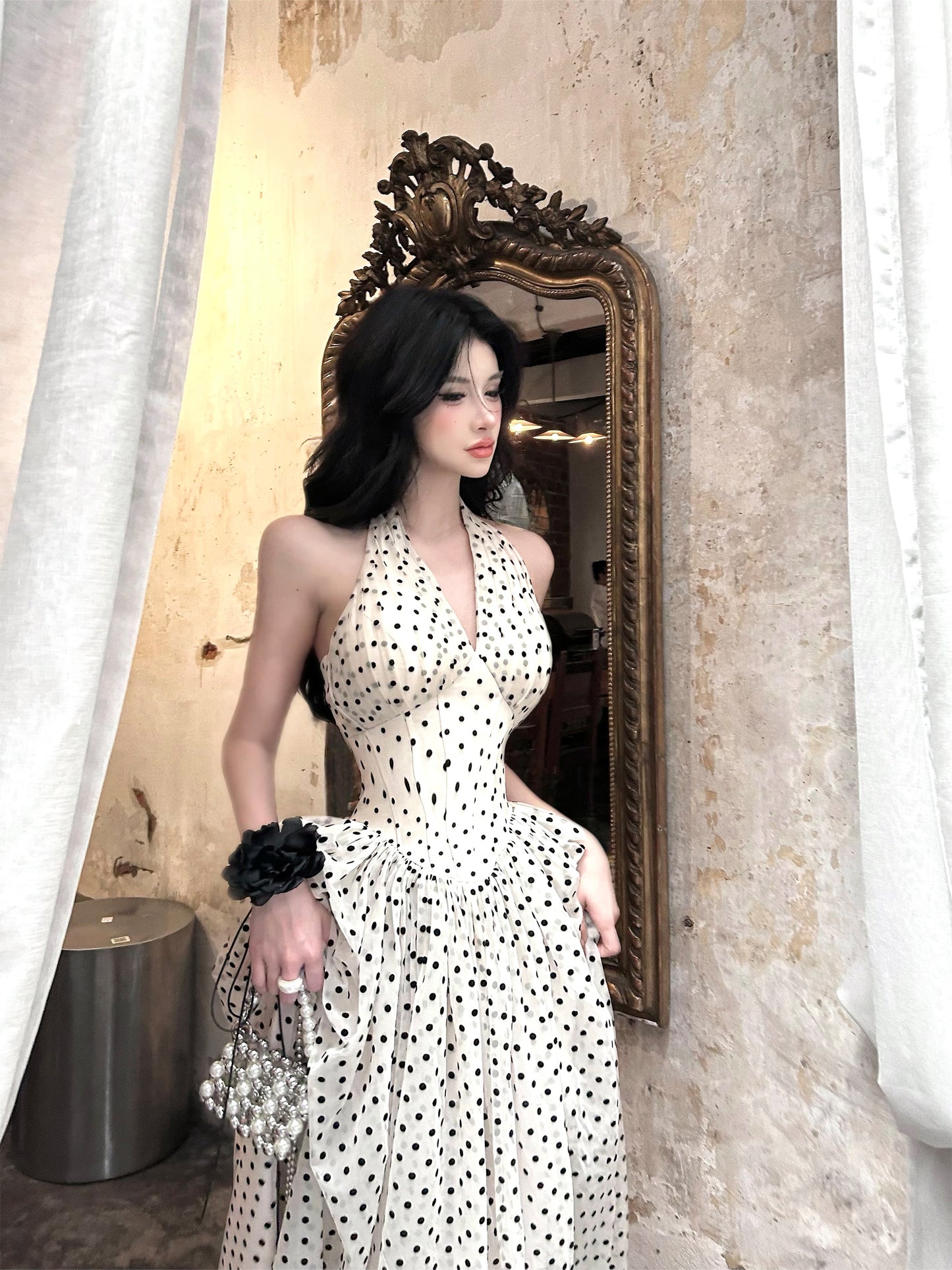 【25s Mar.】Polka Dot Fishbone V-Neck Halter Dress