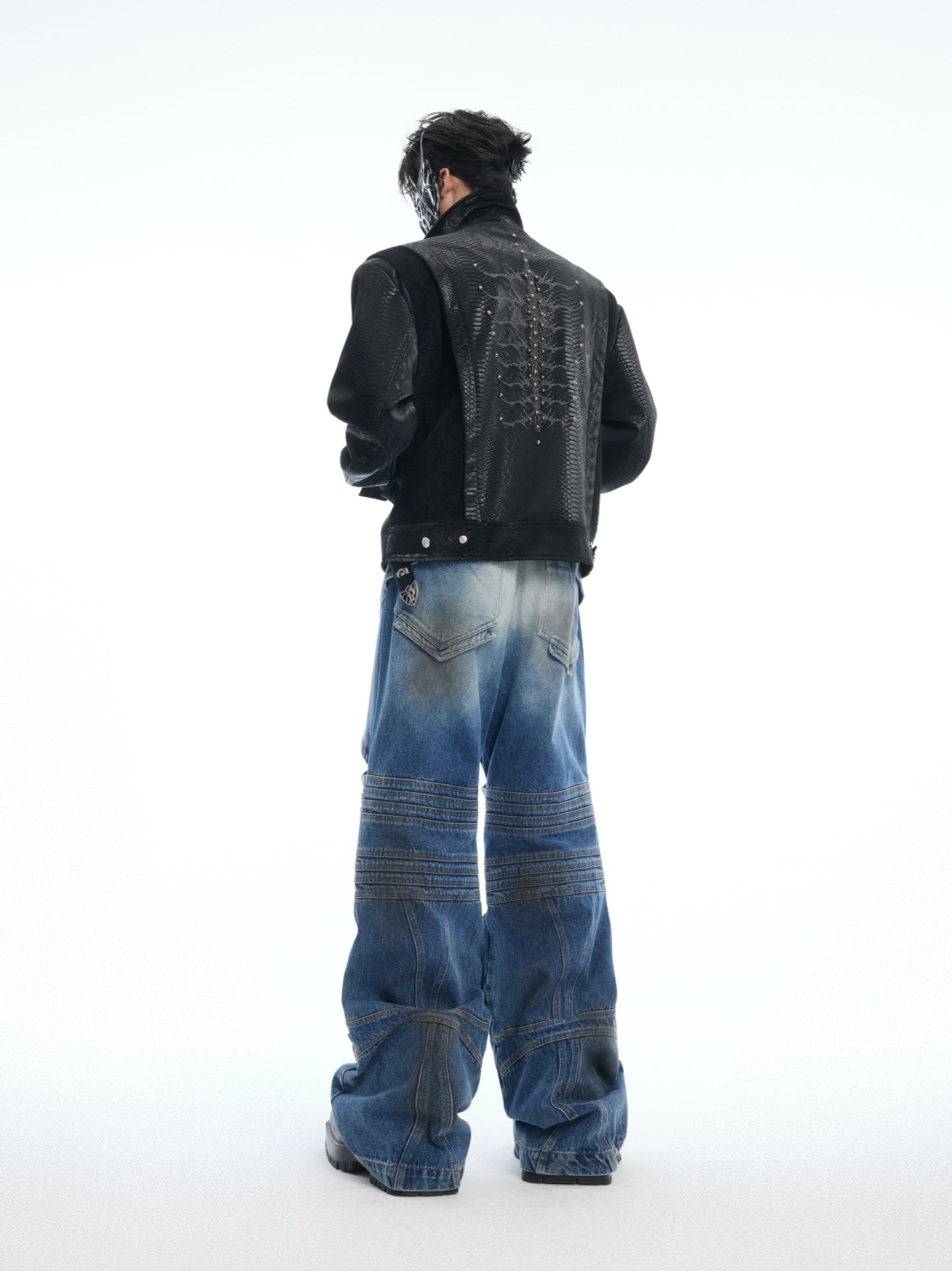 【25s Apr.】Armor Knee Cutout Jeans