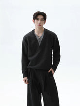 【26s Jan.】Clean-Fit Layered V-Neck Lambswool Knit Sweater