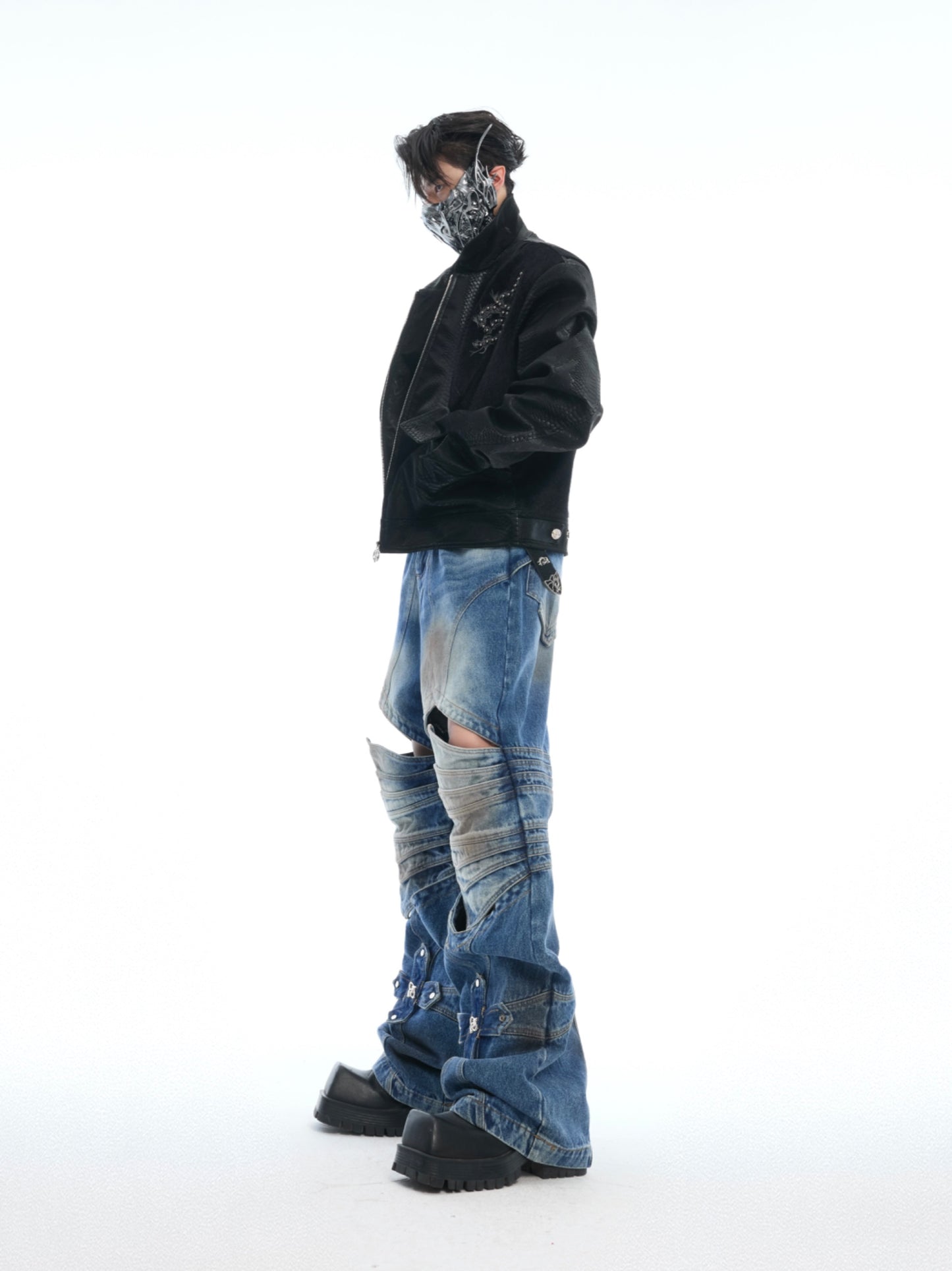 【25s Apr.】Armor Knee Cutout Jeans