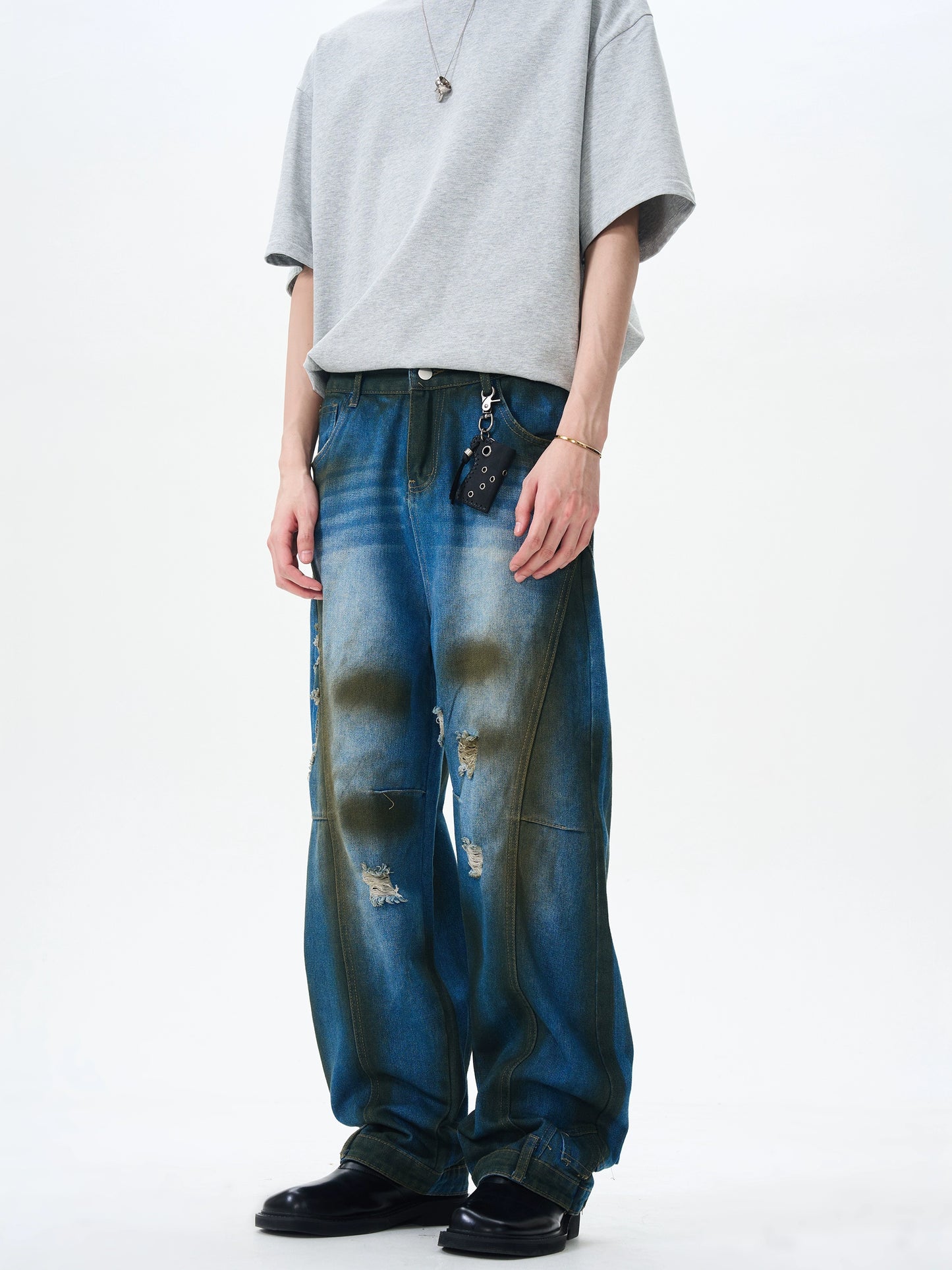 【25s Aug.】Distressed Straight-Leg Jeans