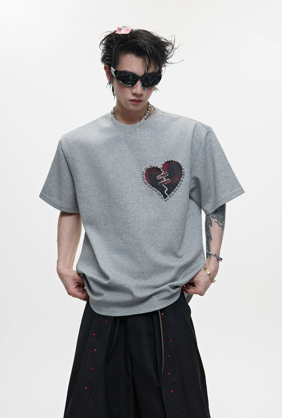 【25s Jul.】Metal Beads Heart Cracks Heavy T-shirt