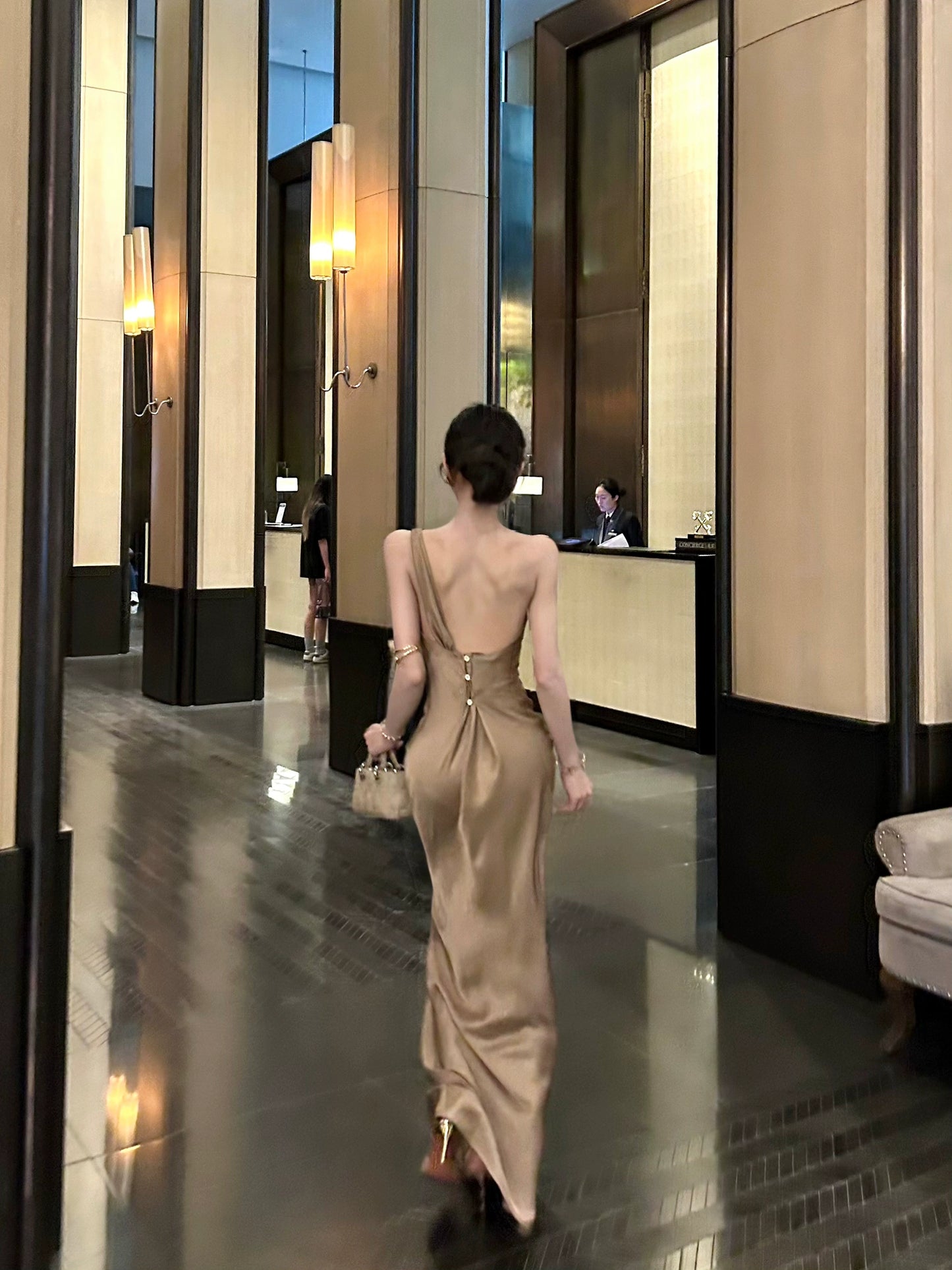 【25s Aug.】Asymmetrical One-Shoulder Backless Dress