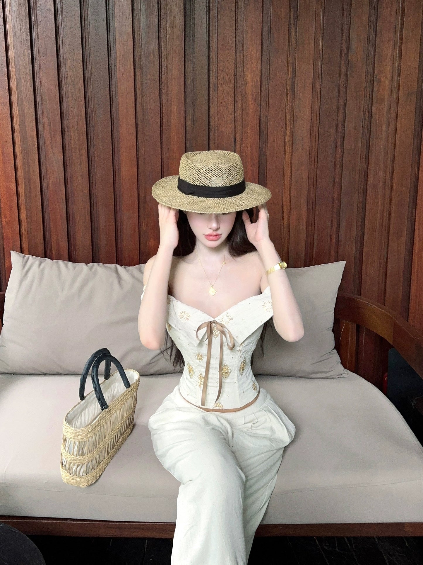 【25s Aug.】Retro Lace-Up Bandeau Vest and Trousers Set
