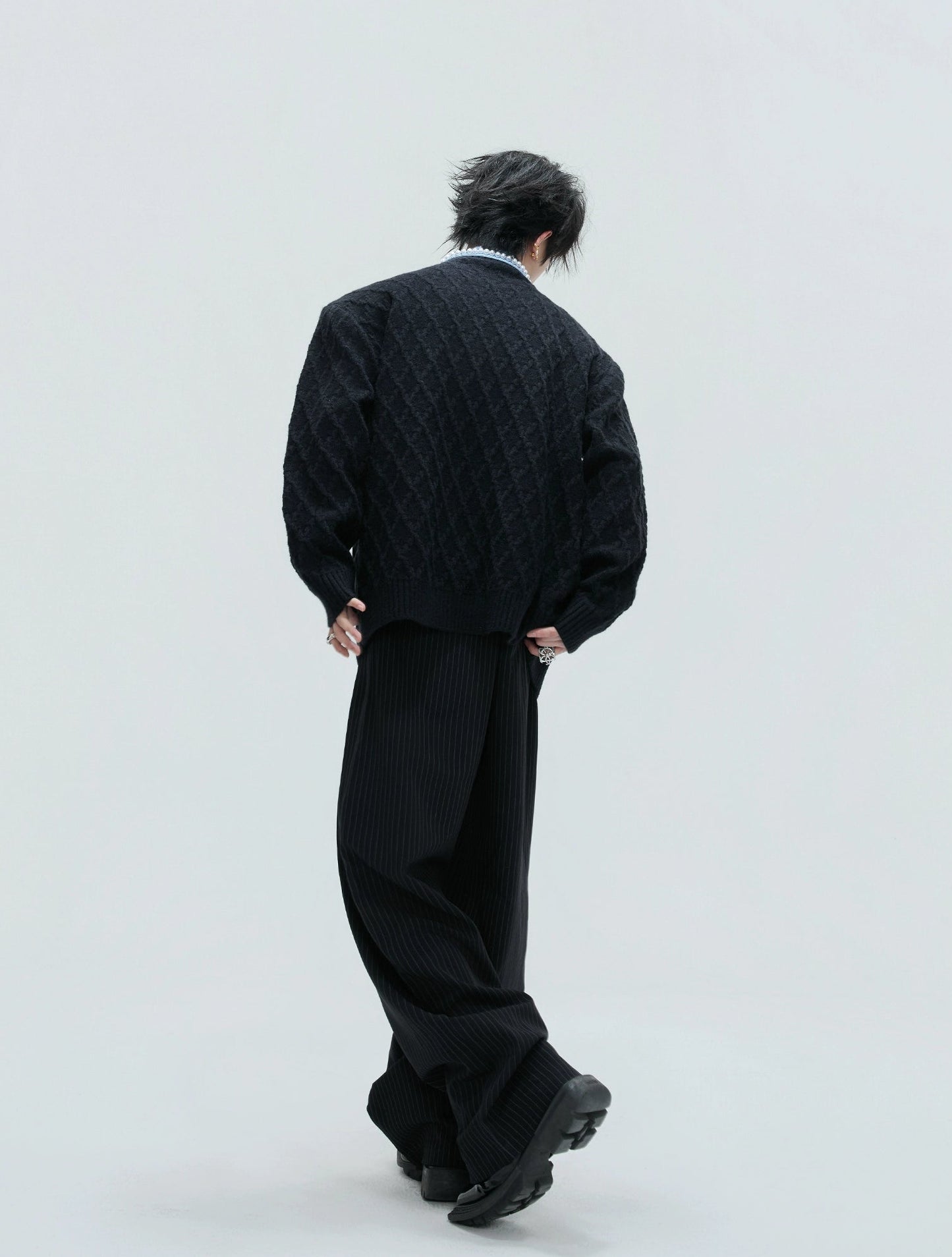 【25s Nov.】Elegant and Luxurious Vintage Handmade Pearl Sweater