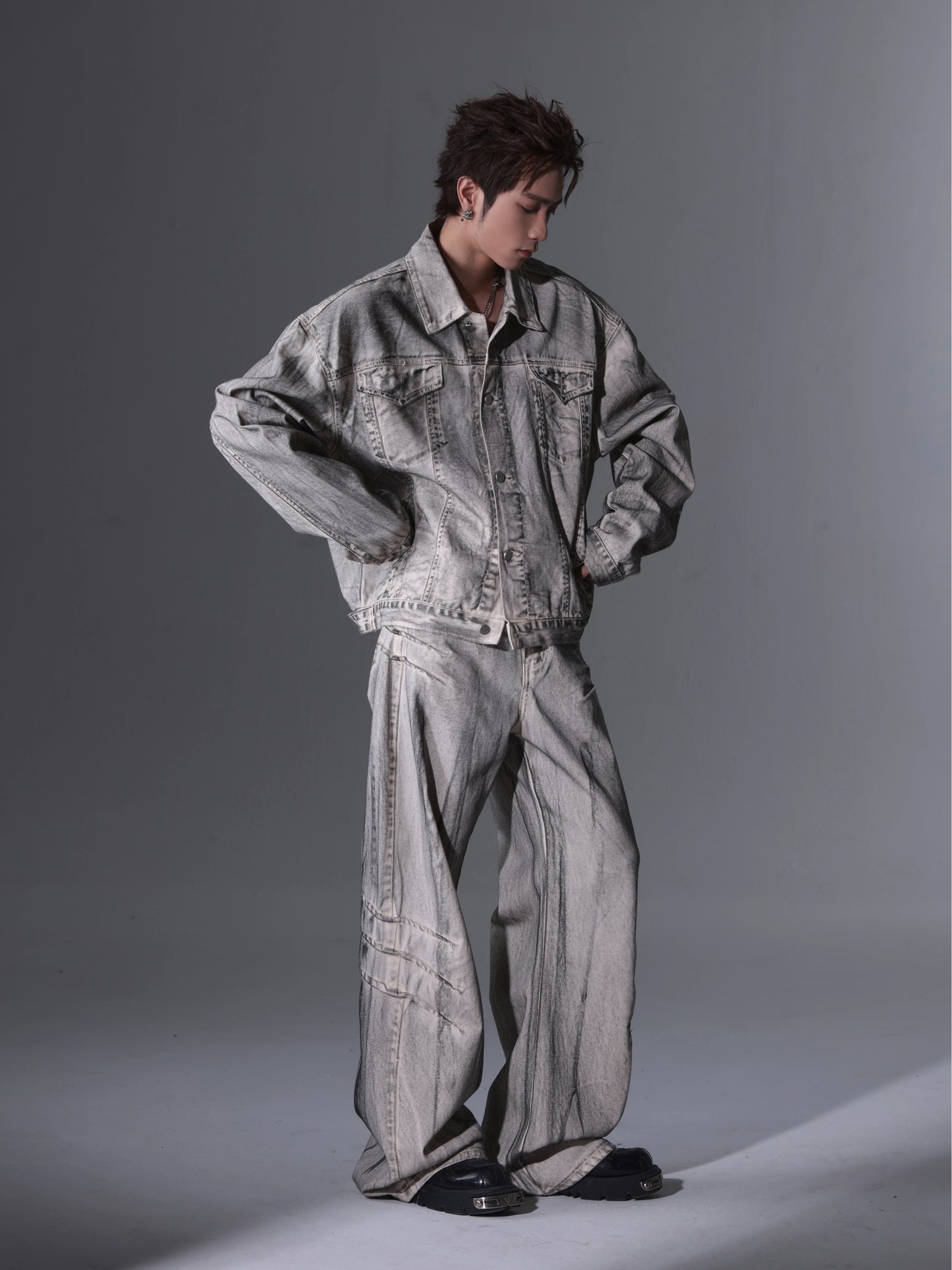 【24s April.】Distressed Washed Dirty Dyed Jeans ArtsKoreanMan