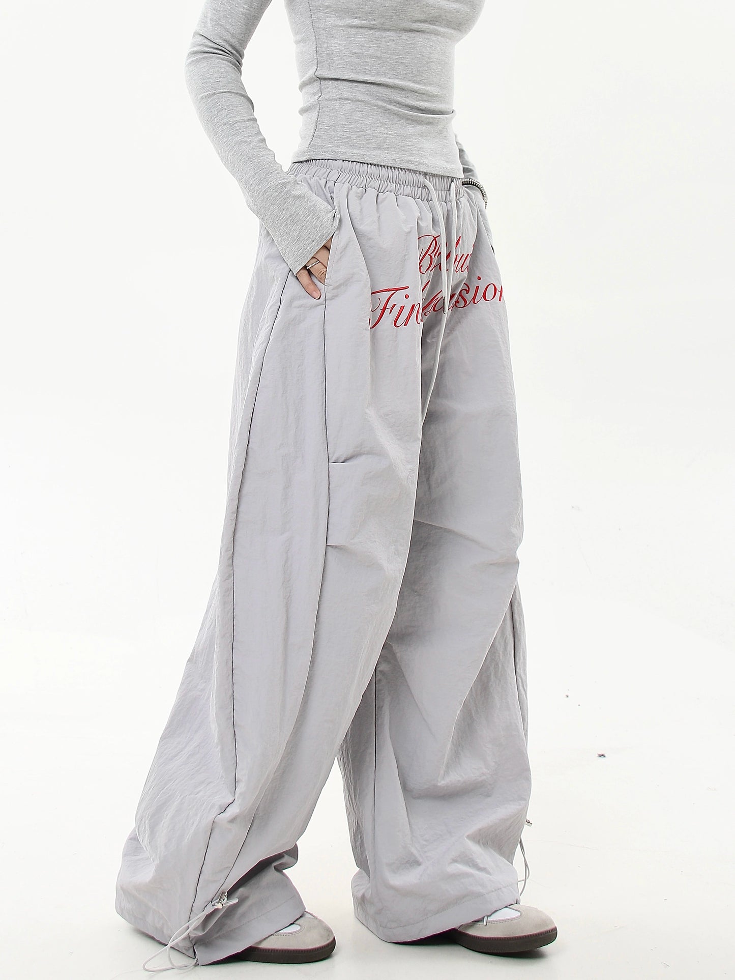 【25s Jul.】Lettering Embroidered Pleated Paratrooper Overalls