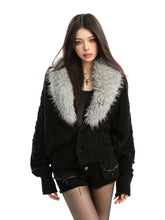 【25s Dec.】Detachable Fur Collar and Bright Batwing Sleeve Sweater