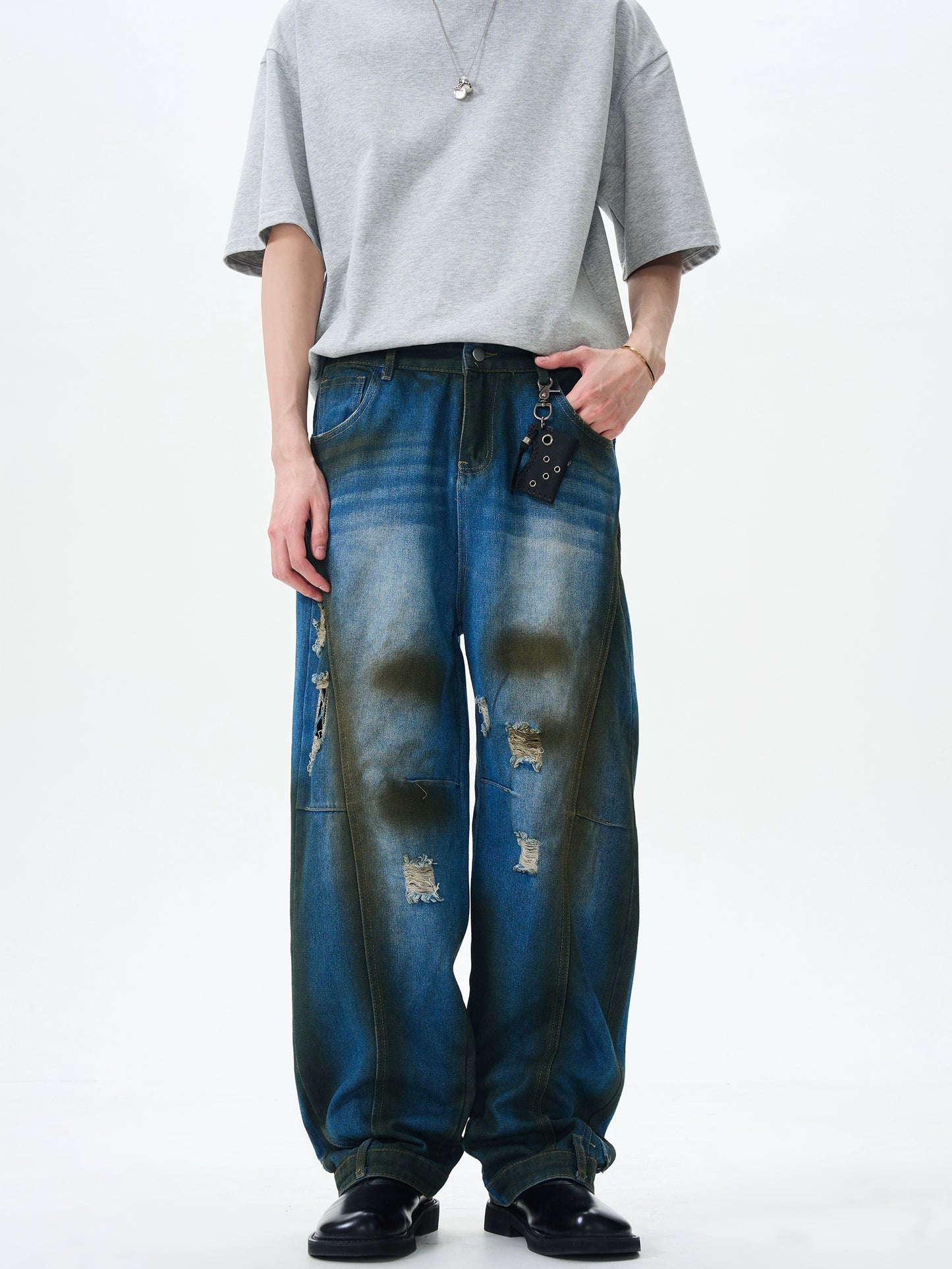 【25s Aug.】Distressed Straight-Leg Jeans