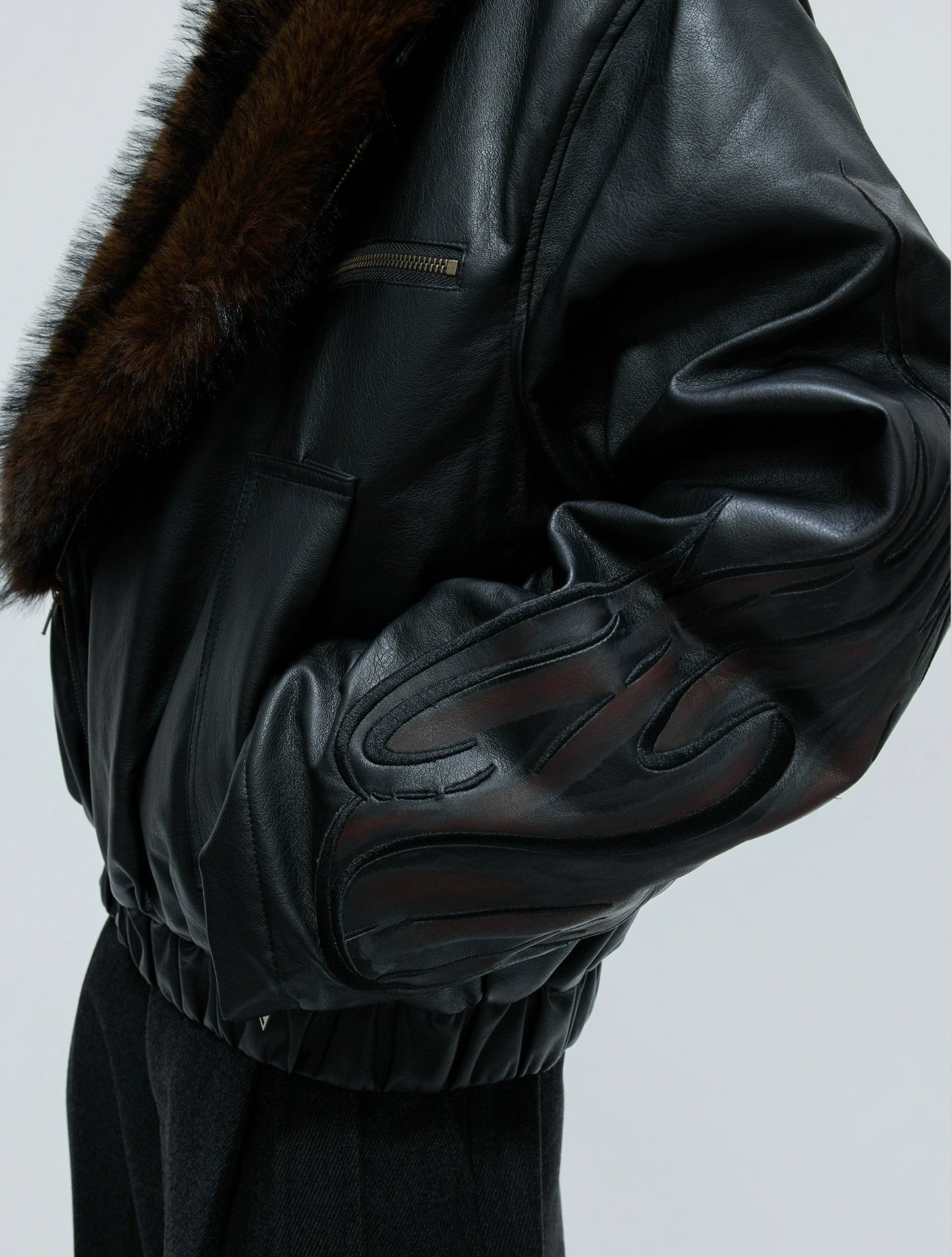 【25s Nov.】Distressed Embossed Detachable Fur Collar Thickened Cotton Coat