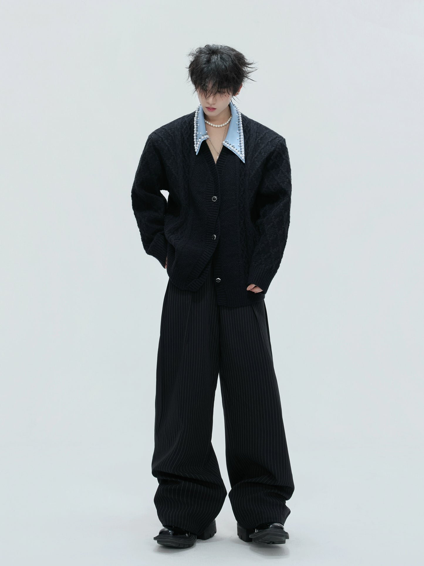 【25s Nov.】Elegant and Luxurious Vintage Handmade Pearl Sweater