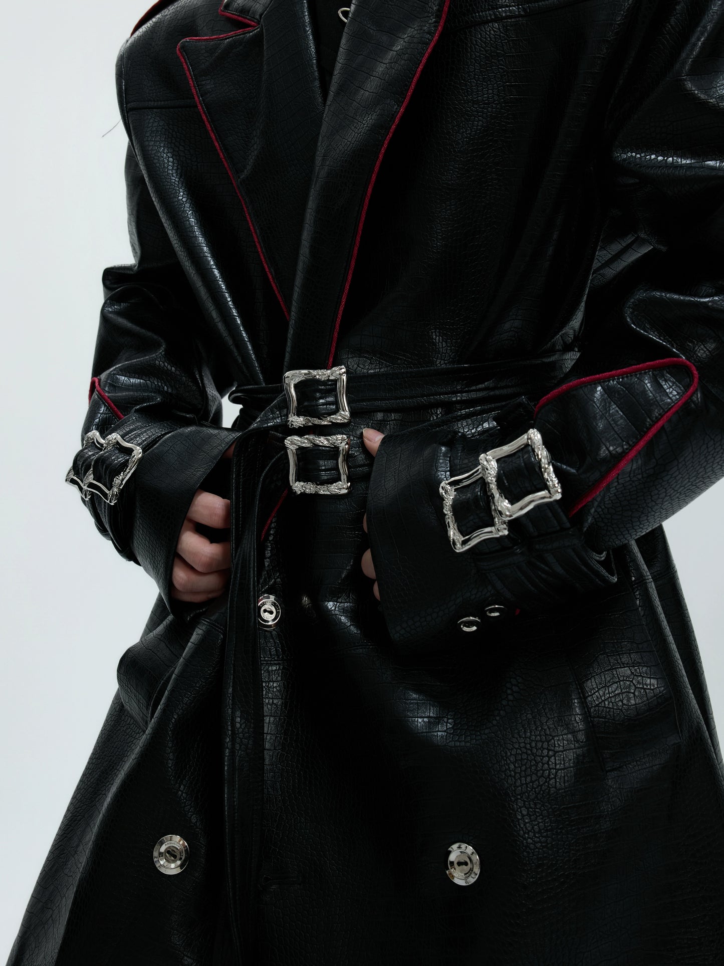【25s Nov.】Heavy Deconstructed Crocodile Leather Coat