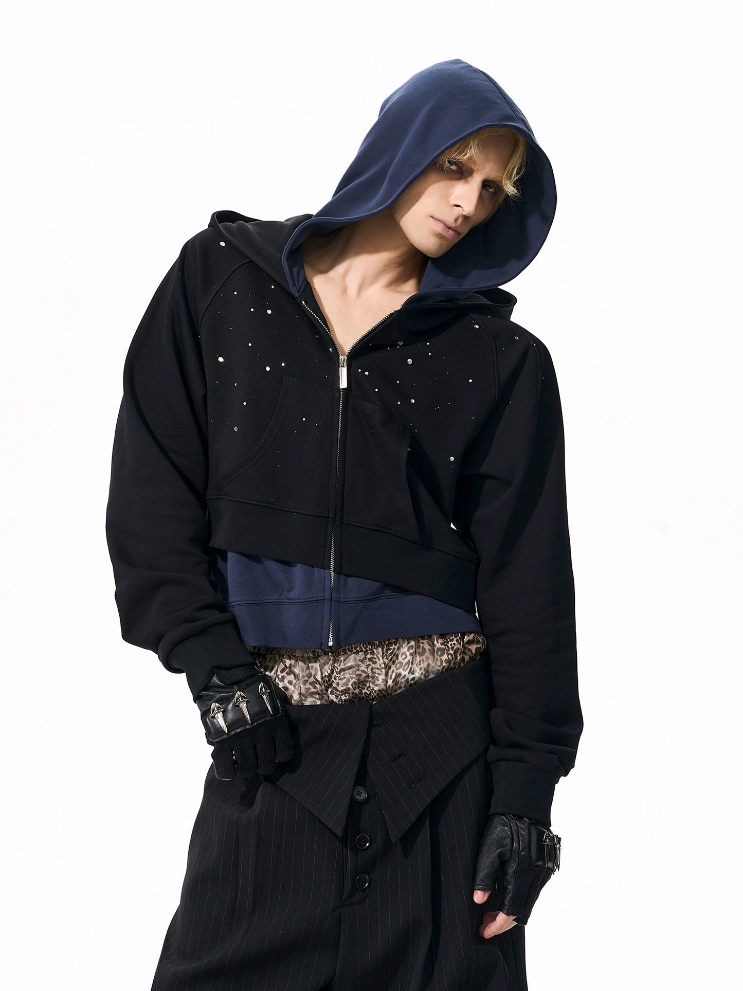 【25s Nov.】Rhinestone-studded Diagonal Zipper Short Printed Jacket