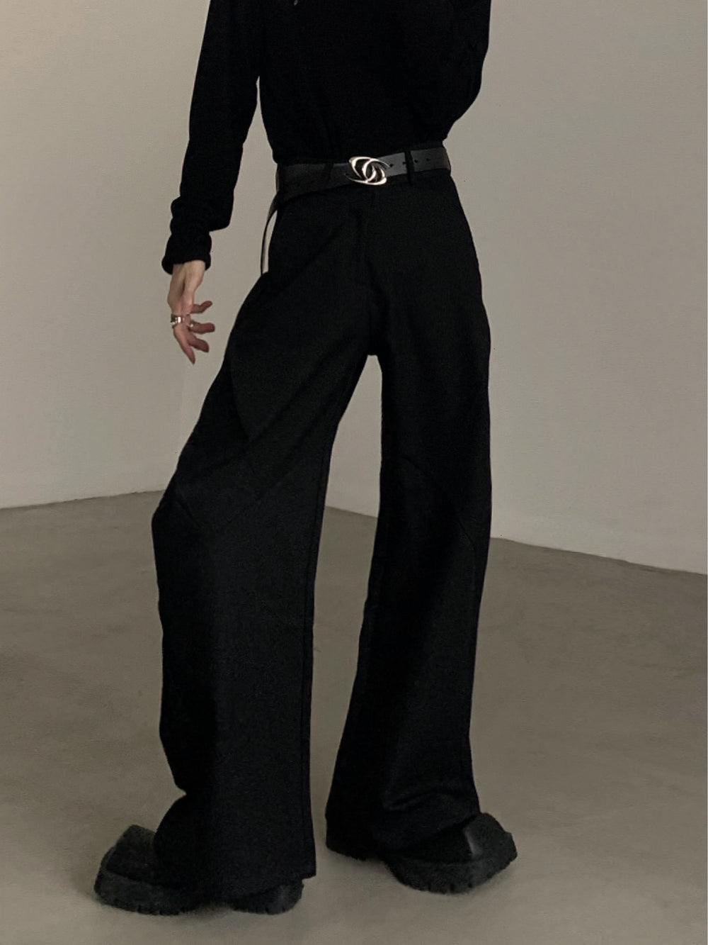 【23s November.】Deconstructed Split Pleated Baggy Trousers ArtsKoreanMan