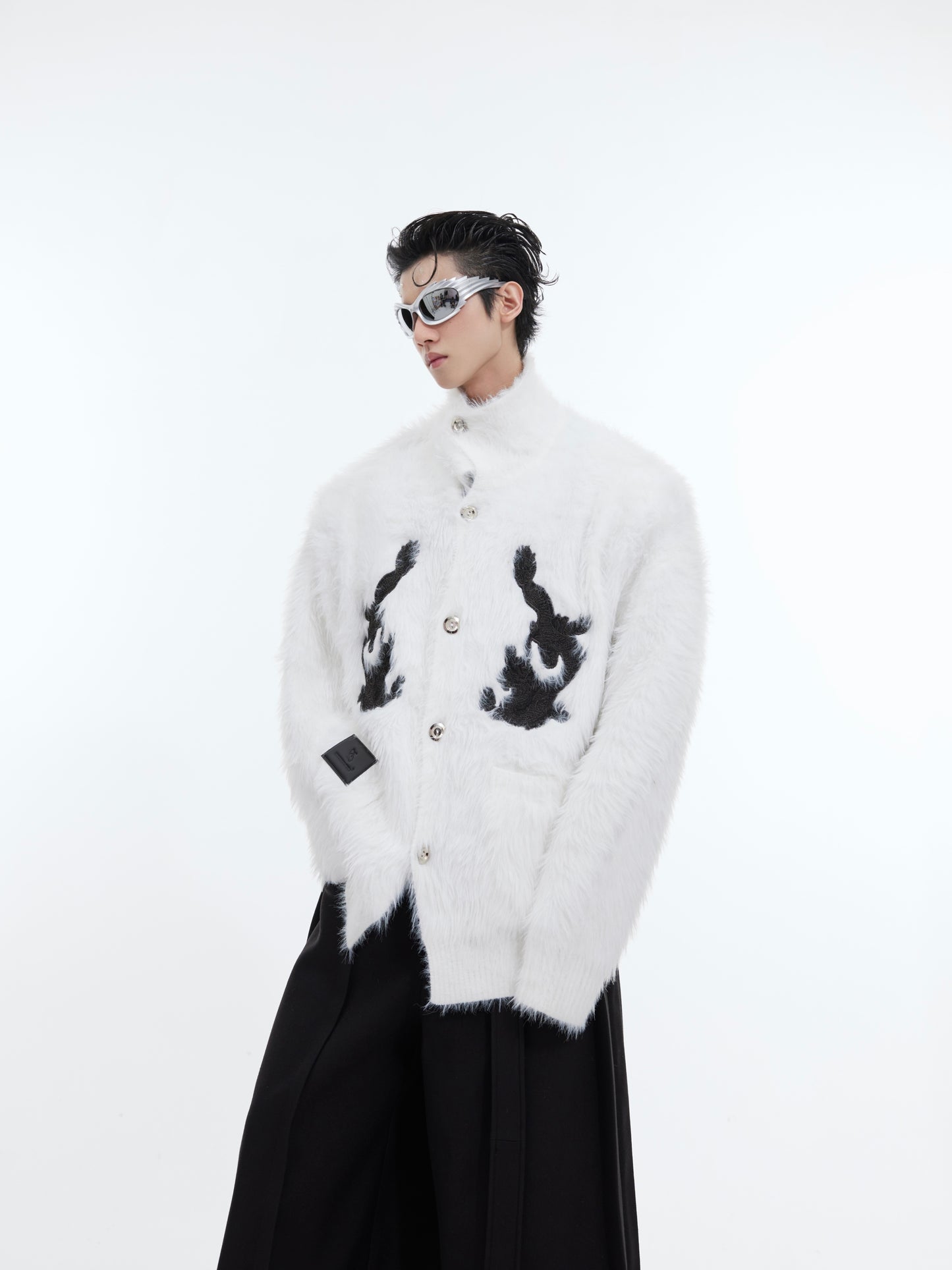 【24s February.】Faux Mink Dragon Pattern Knitted Sweater ArtsKoreanMan