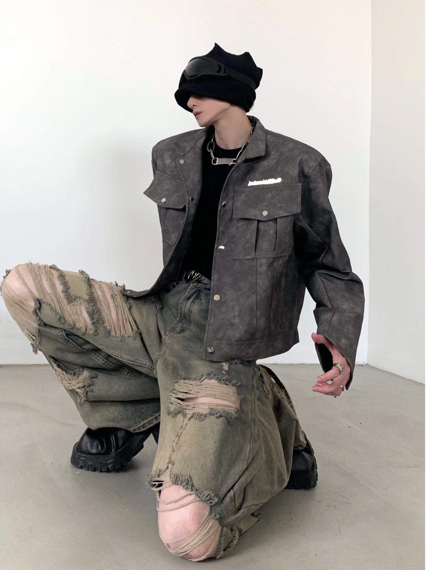 【24s March.】Retro High Street Ripped Jeans ArtsKoreanMan
